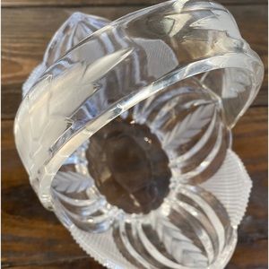 Vintage glass bowel/basket